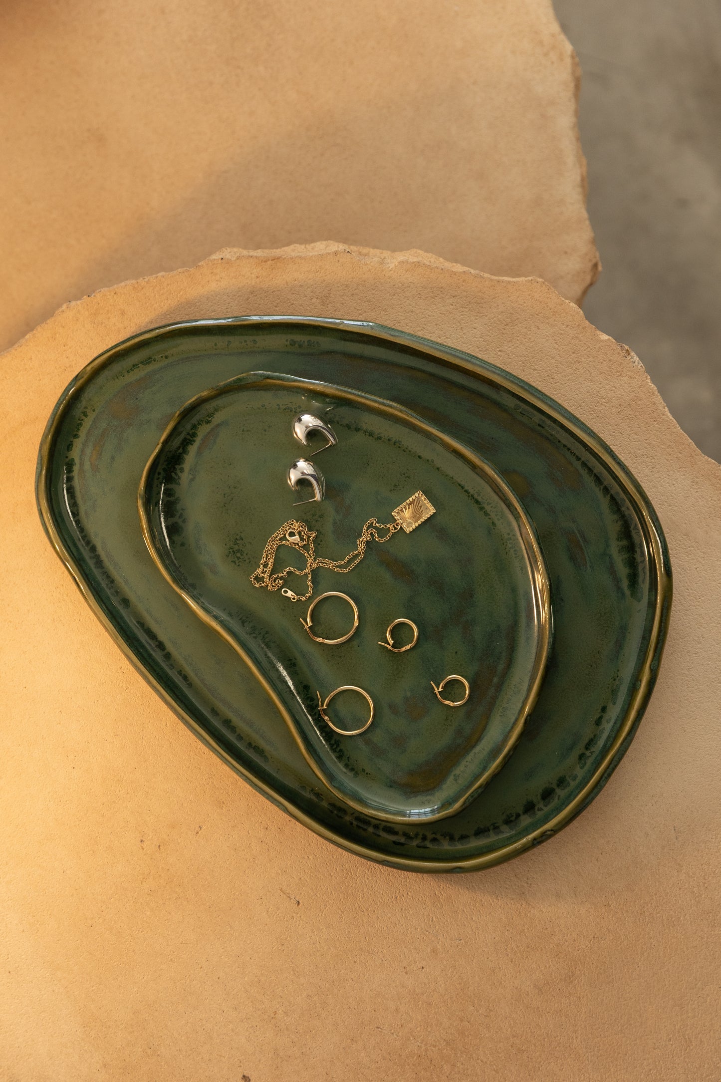 Emerald Jewellery Set